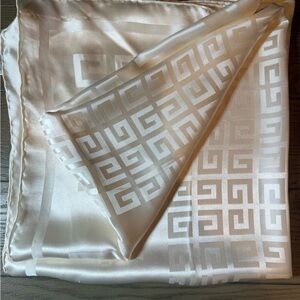 Givenchy 4G Small Silk Scarf Women's Ivory